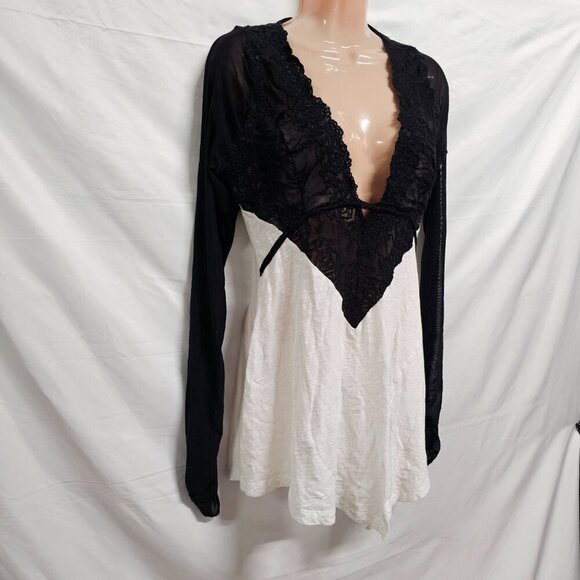 Free People Rendezvous Lace Trim Top Blouse Women Size S White/Black - Picture 10 of 15